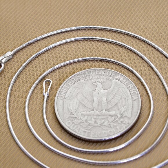 Vintage Silver Snake Chain, Stamped 925 ITALY, Real Sterling Silver Necklace - Picture 6 of 11